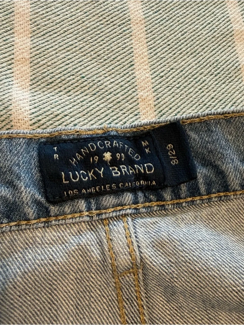 lucky brand denim utility skirt with pockets, women's size 8/29, button down - Picture 11 of 16